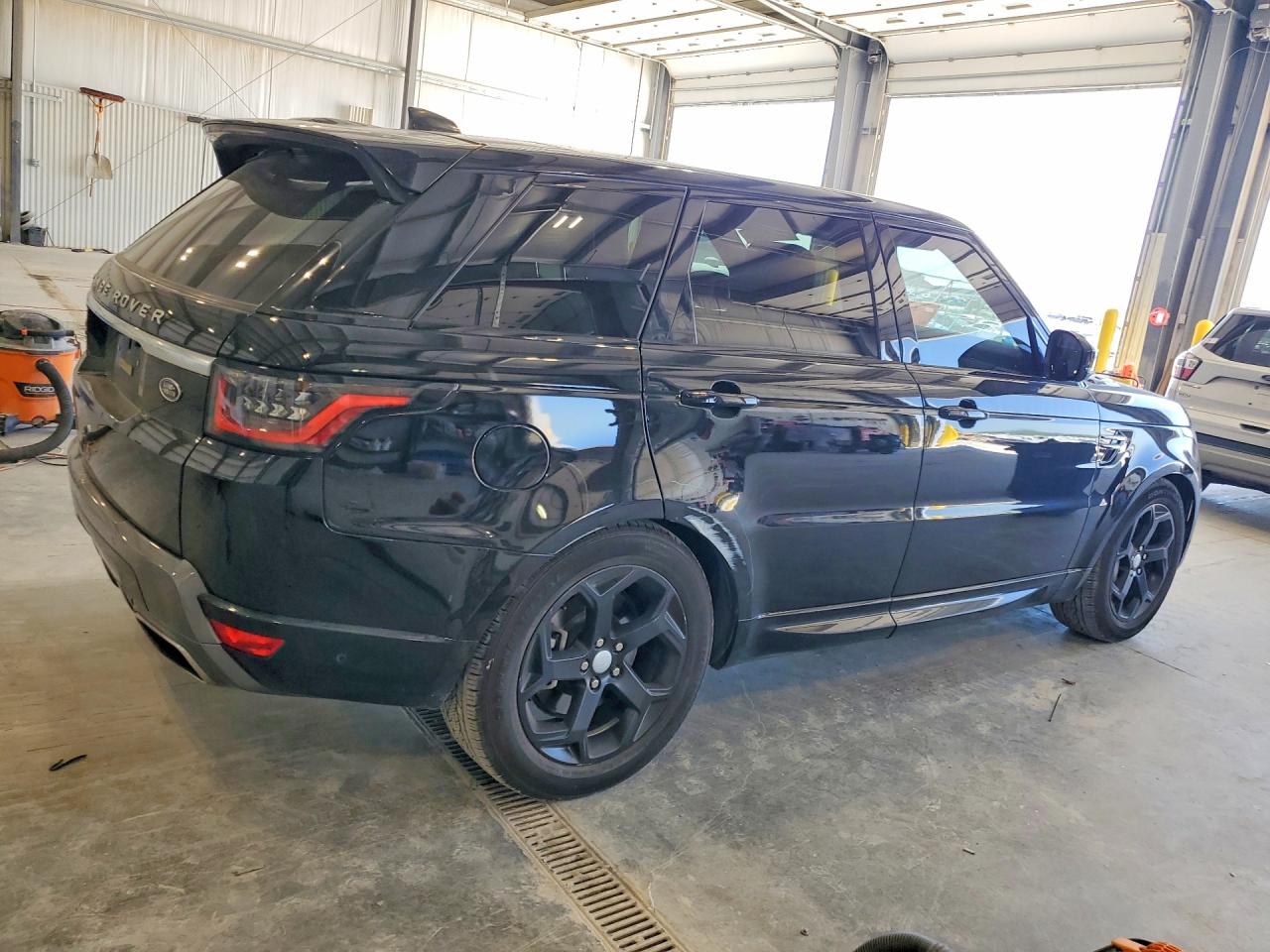 2020 LAND ROVER RANGE ROVER SPORT HSE — снимка 3