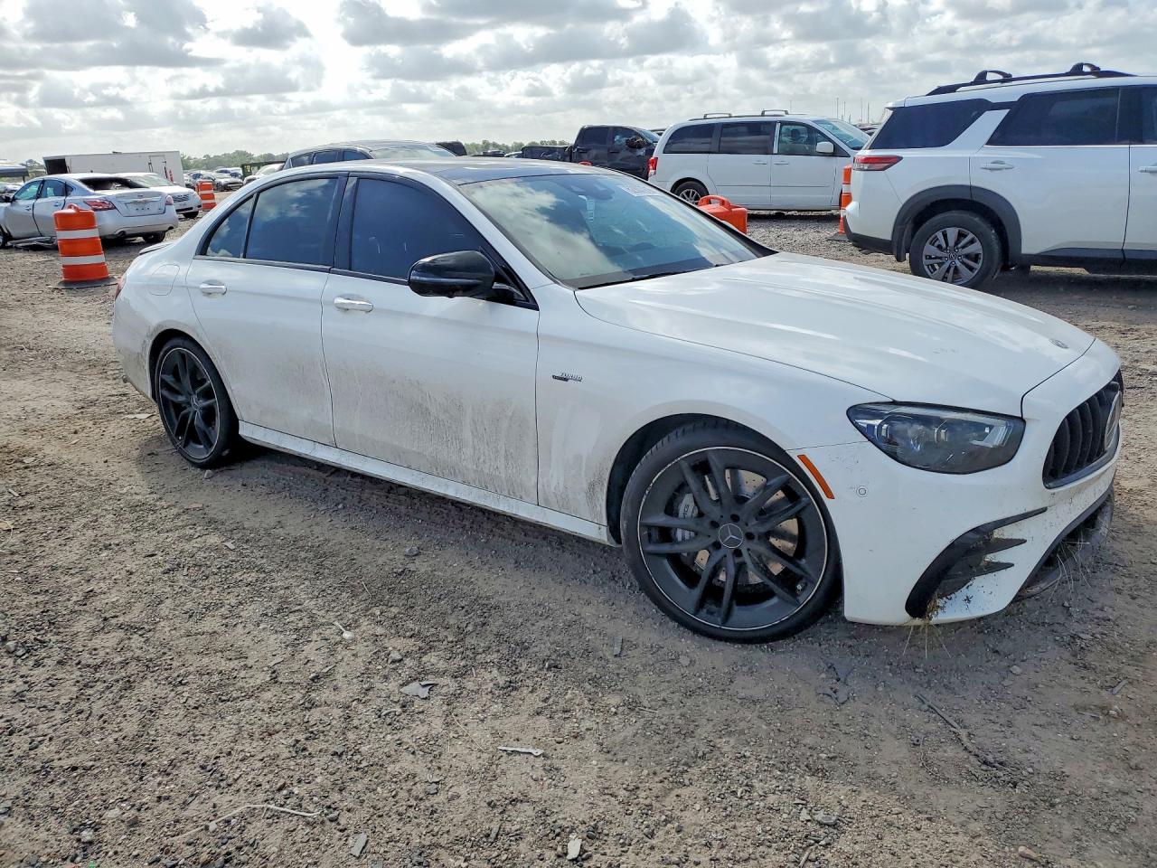 2022 MERCEDES-BENZ E AMG 53 4MATIC — снимка 4