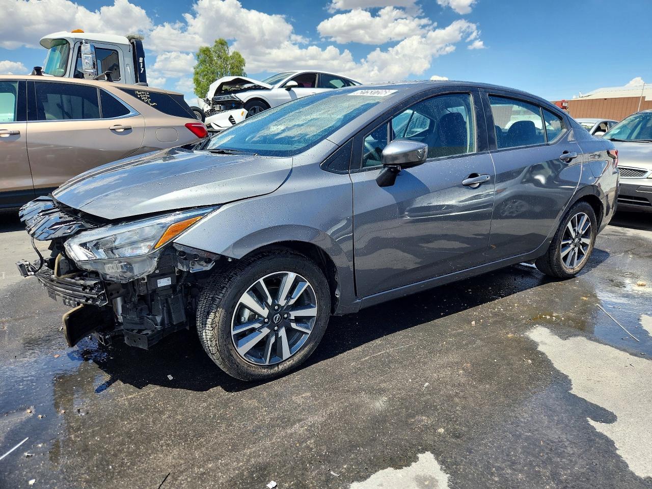 2025 NISSAN VERSA SV