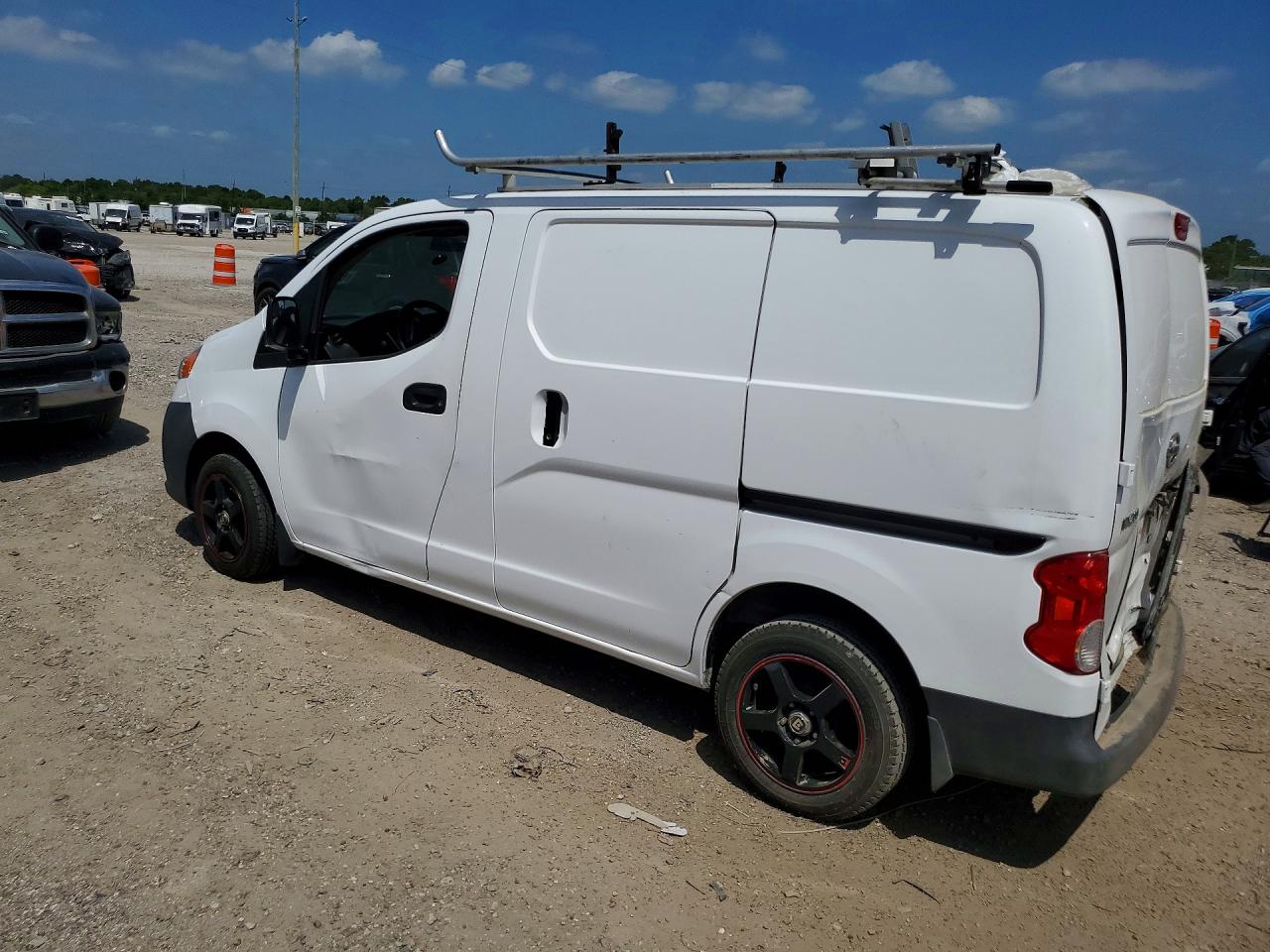 2018 NISSAN NV200 S — снимка 2