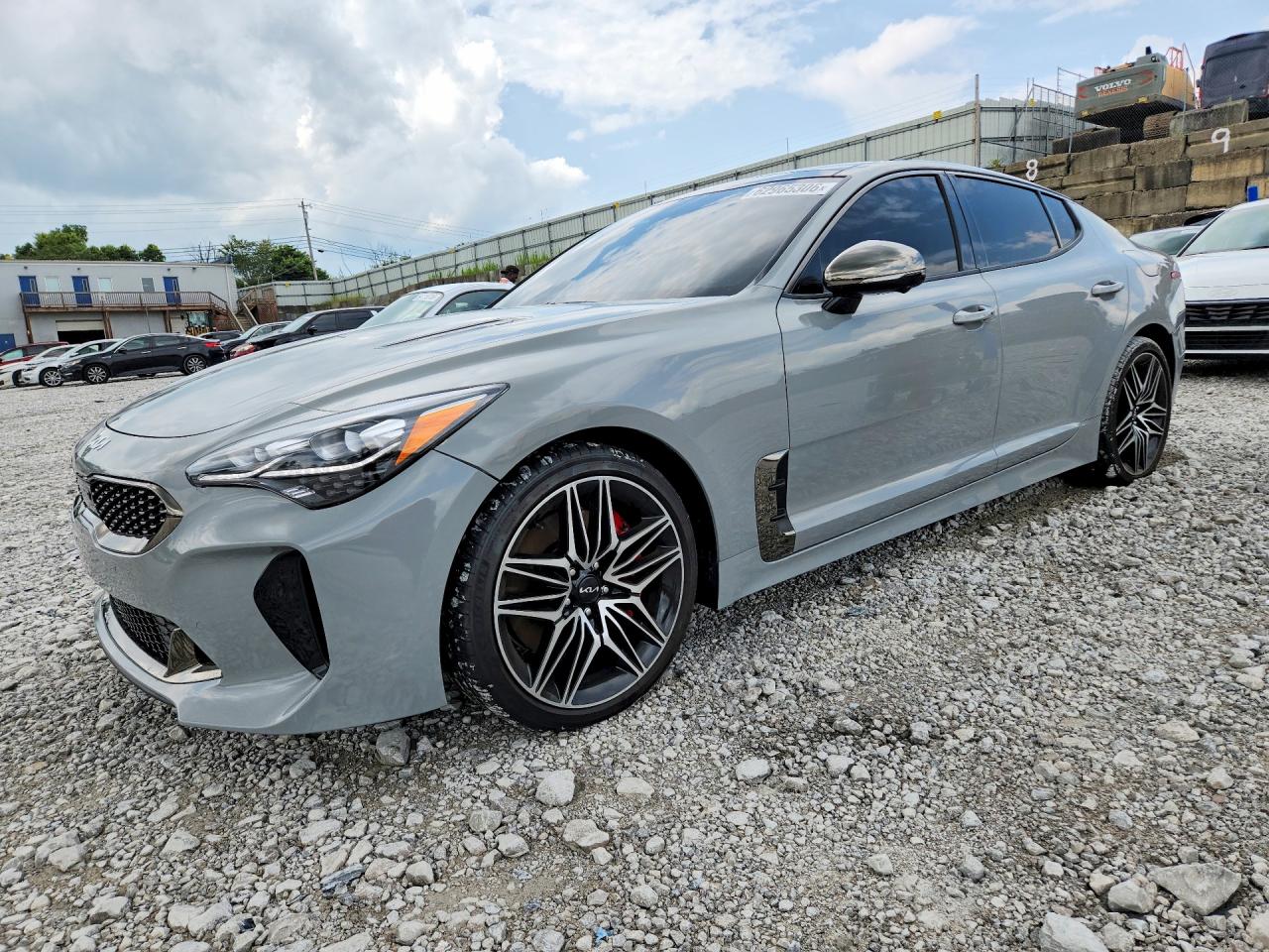 2023 KIA STINGER GT2