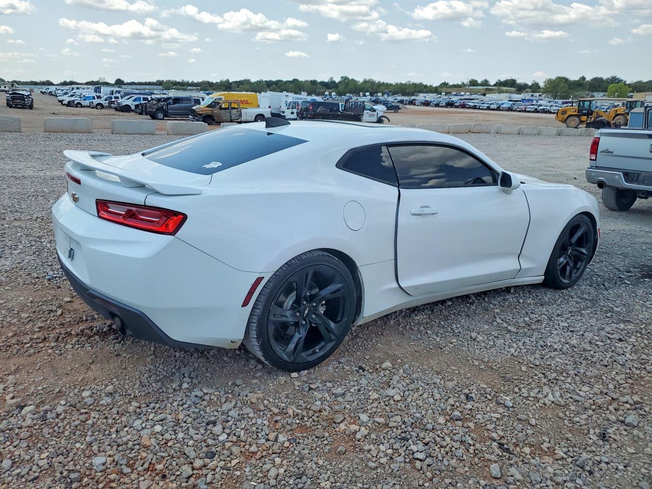 2017 CHEVROLET CAMARO LT — снимка 3