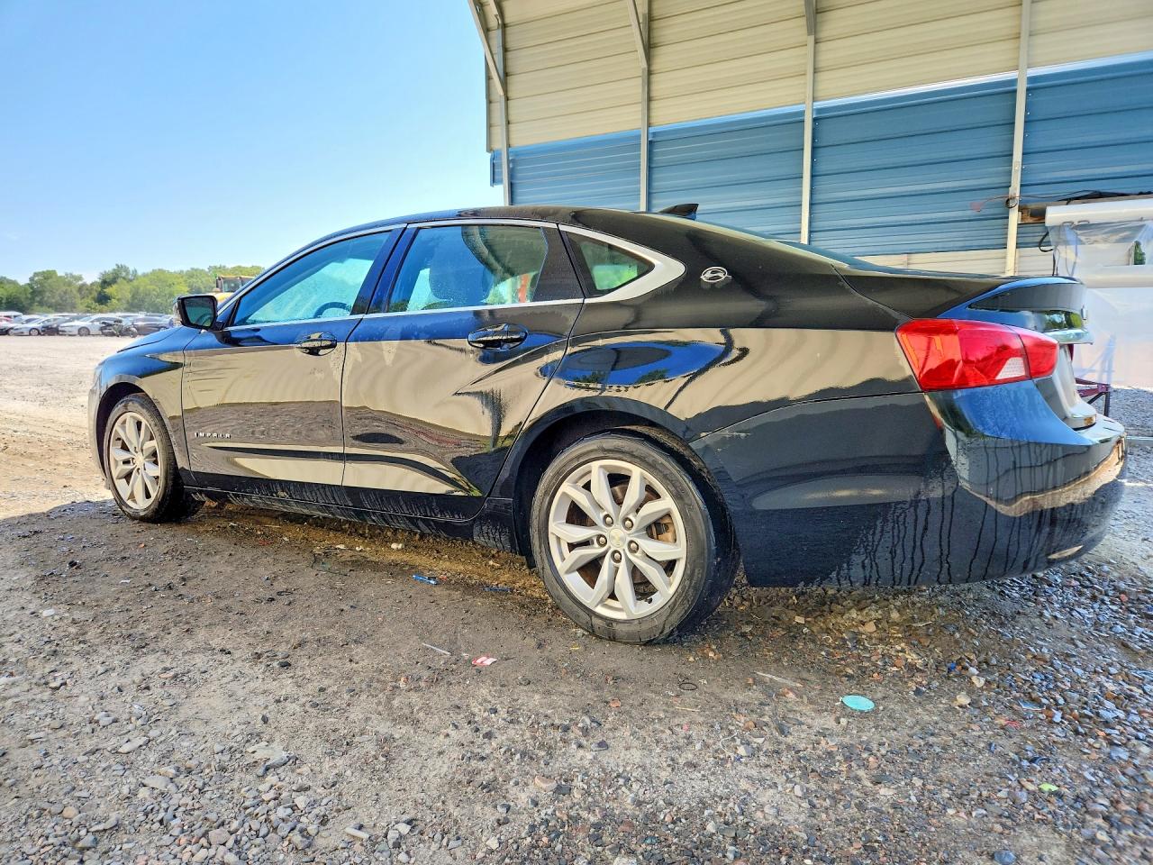 2017 CHEVROLET IMPALA LT — снимка 2