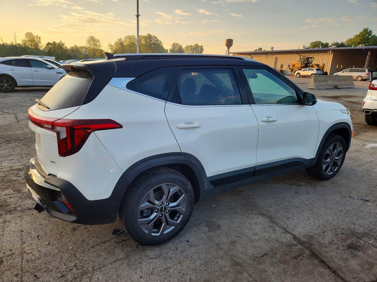 2024 KIA SELTOS S — снимка 3