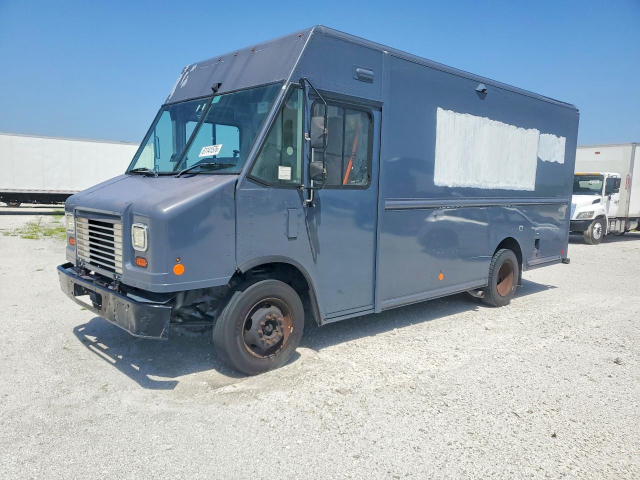 2020 FORD F59