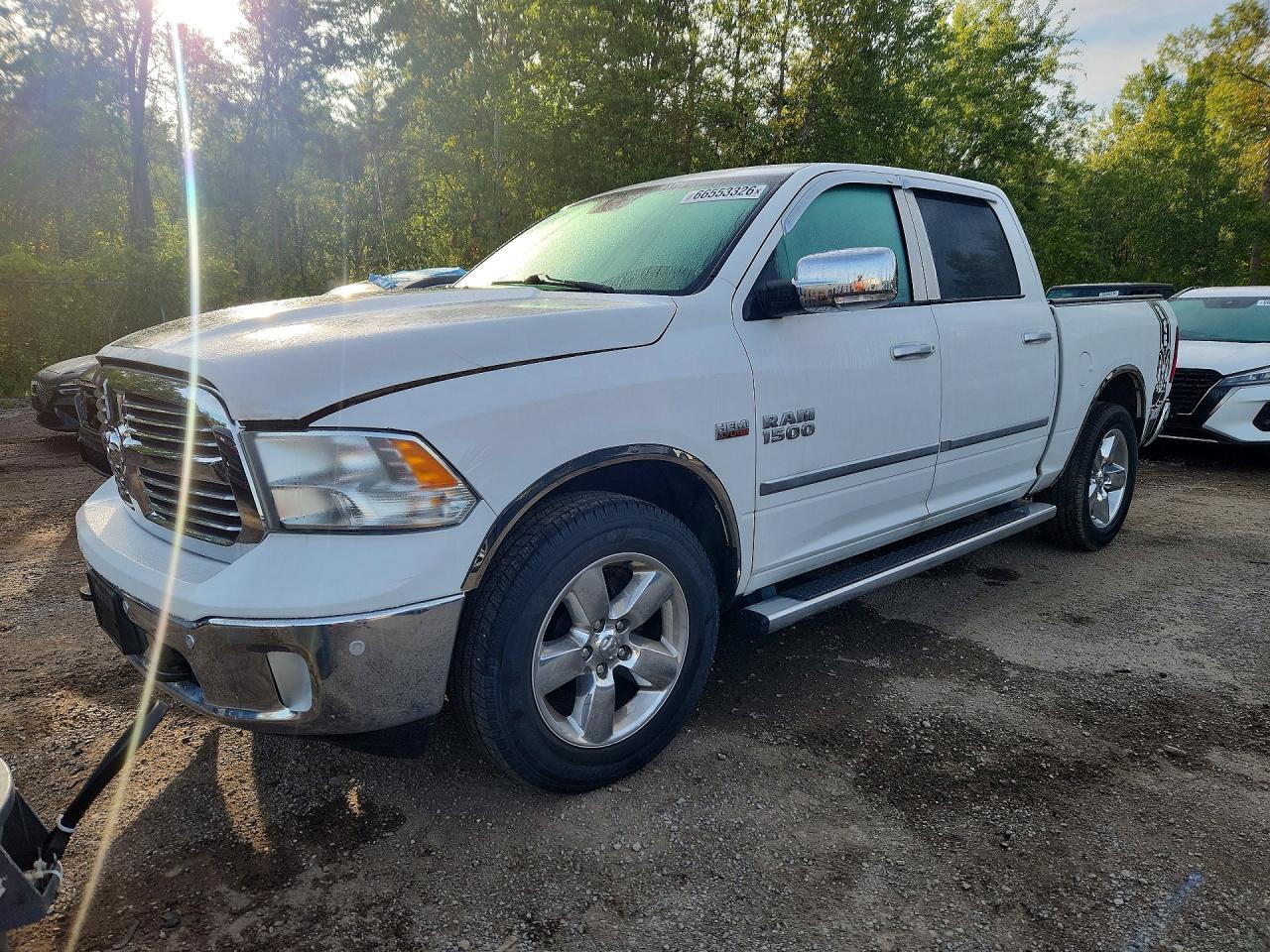 2016 RAM 1500 SLT