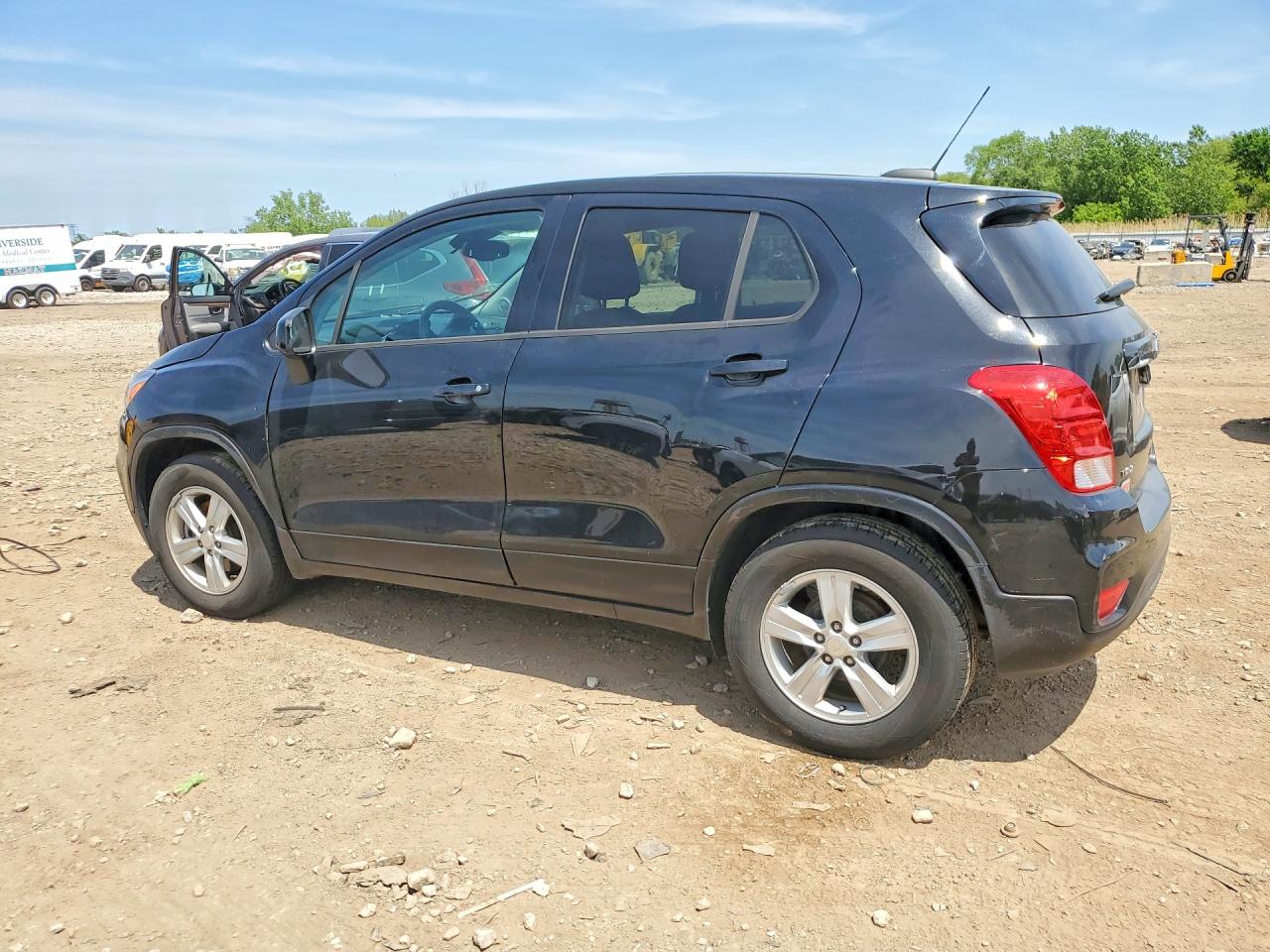 2020 CHEVROLET TRAX LS — снимка 2