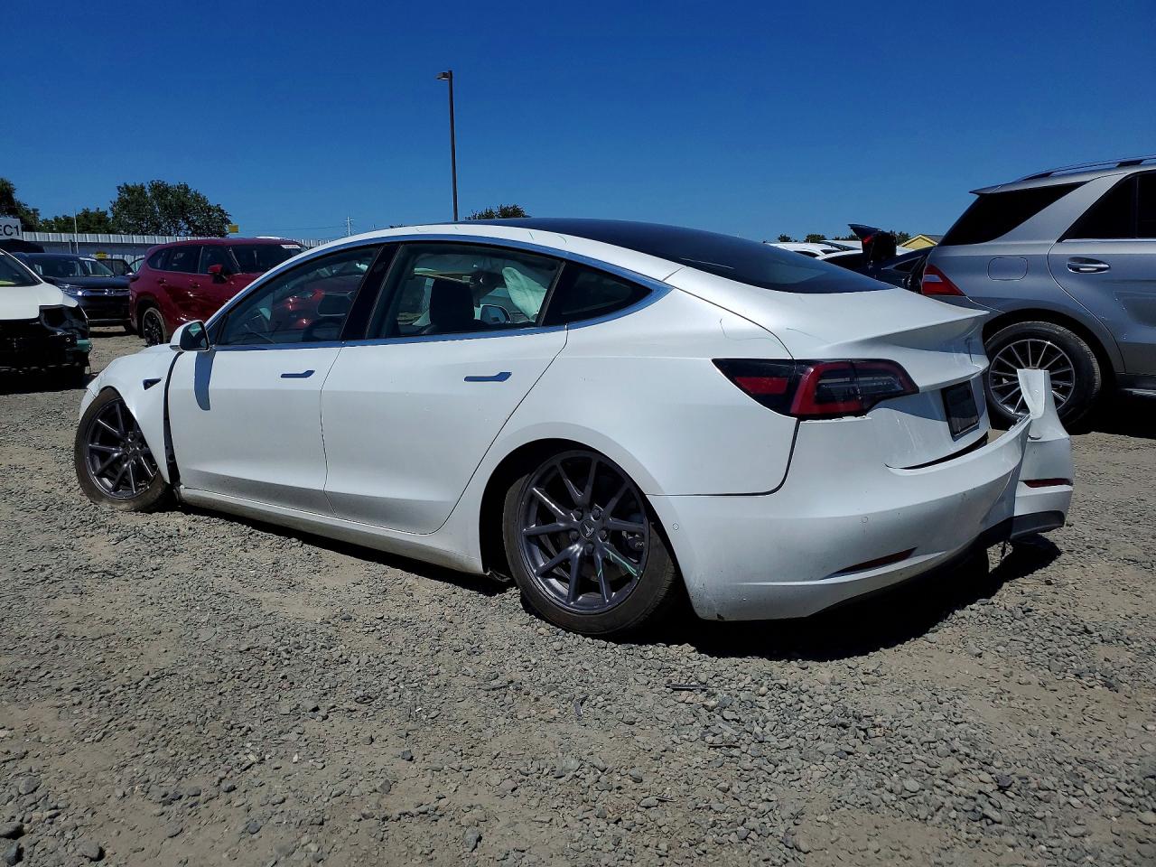 2020 TESLA MODEL 3 — снимка 2