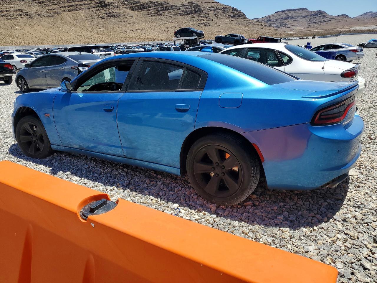 2015 DODGE CHARGER R — снимка 2
