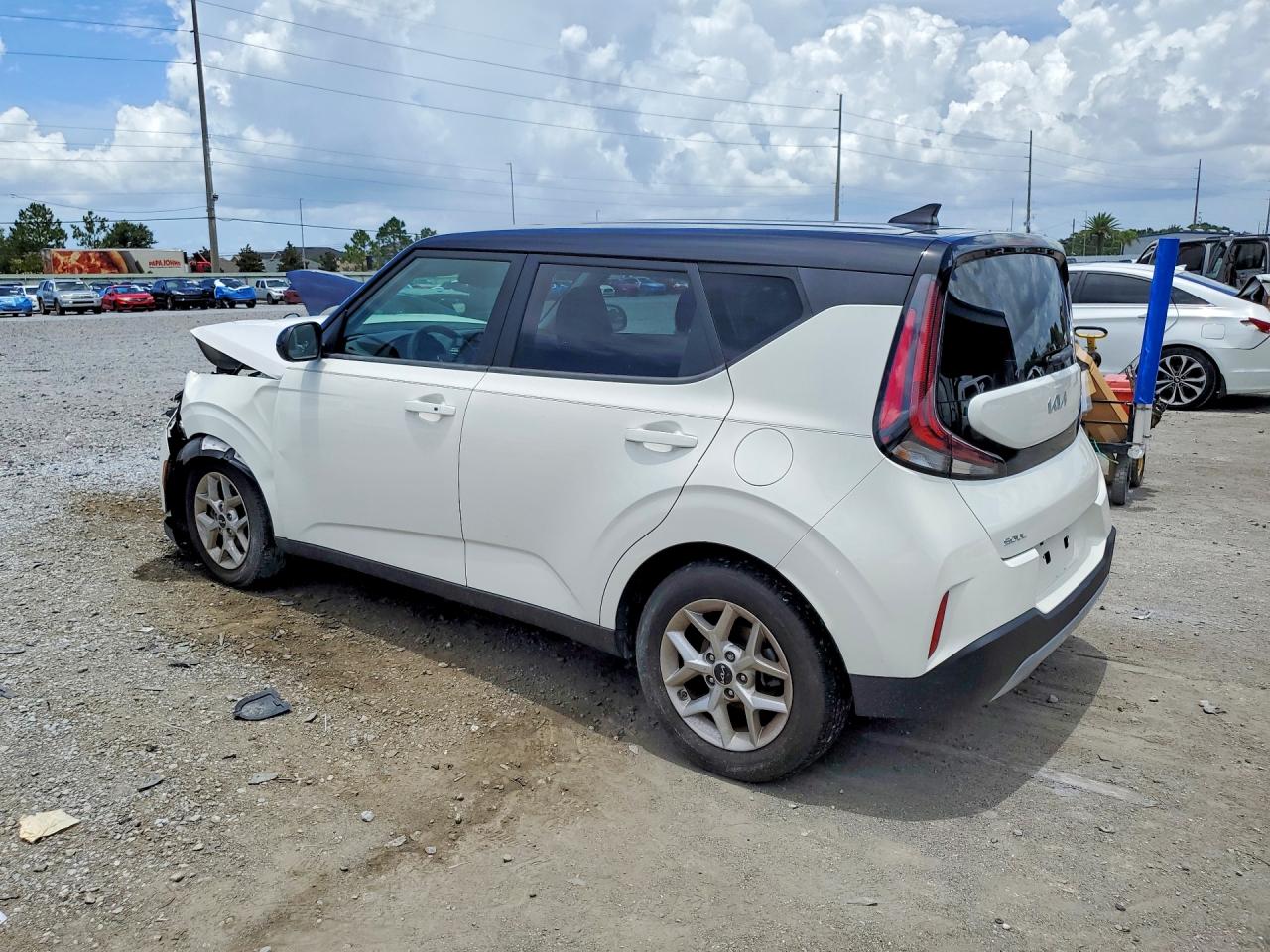 2023 KIA SOUL S — снимка 2