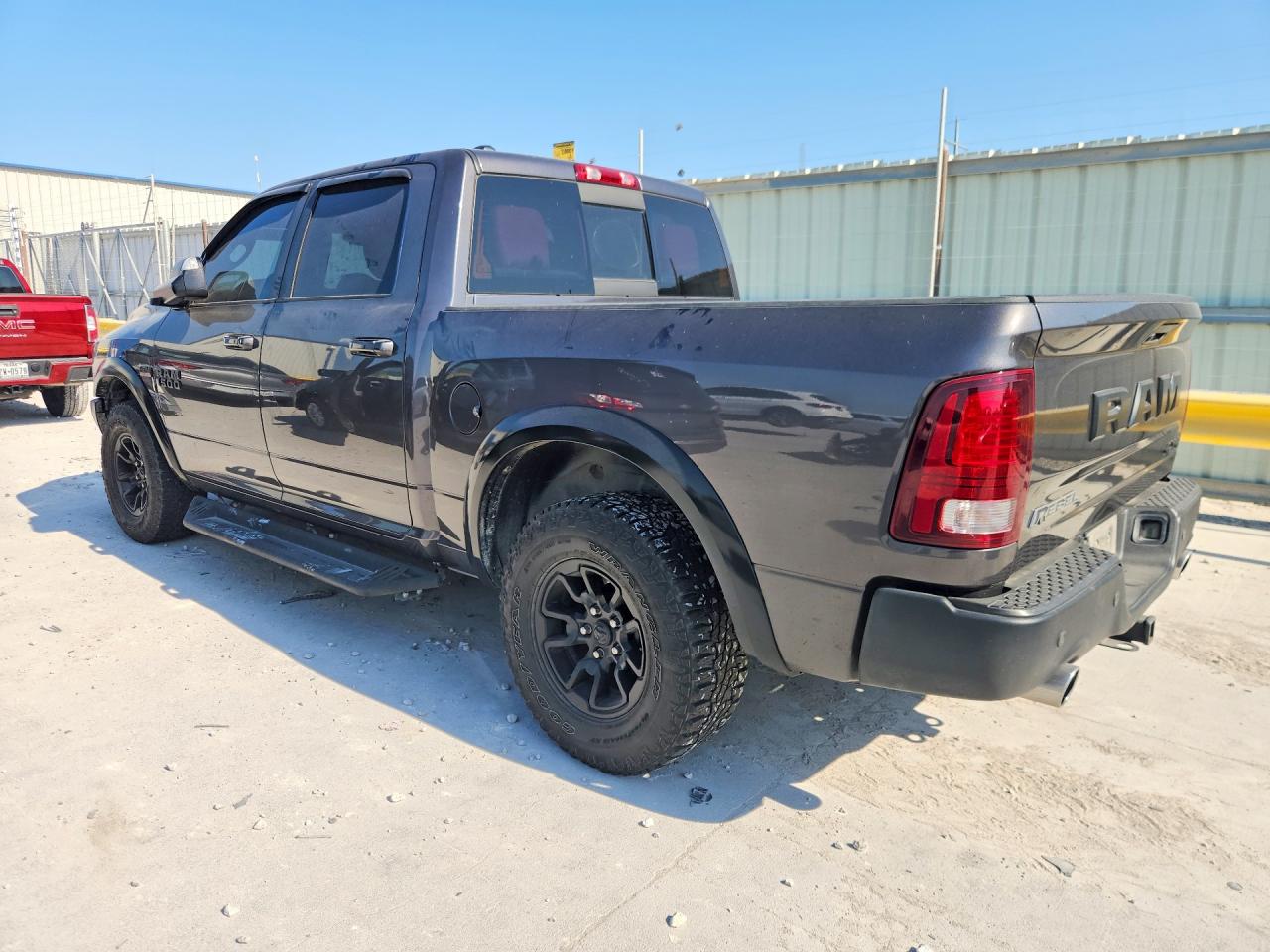 2017 RAM 1500 REBEL — снимка 2