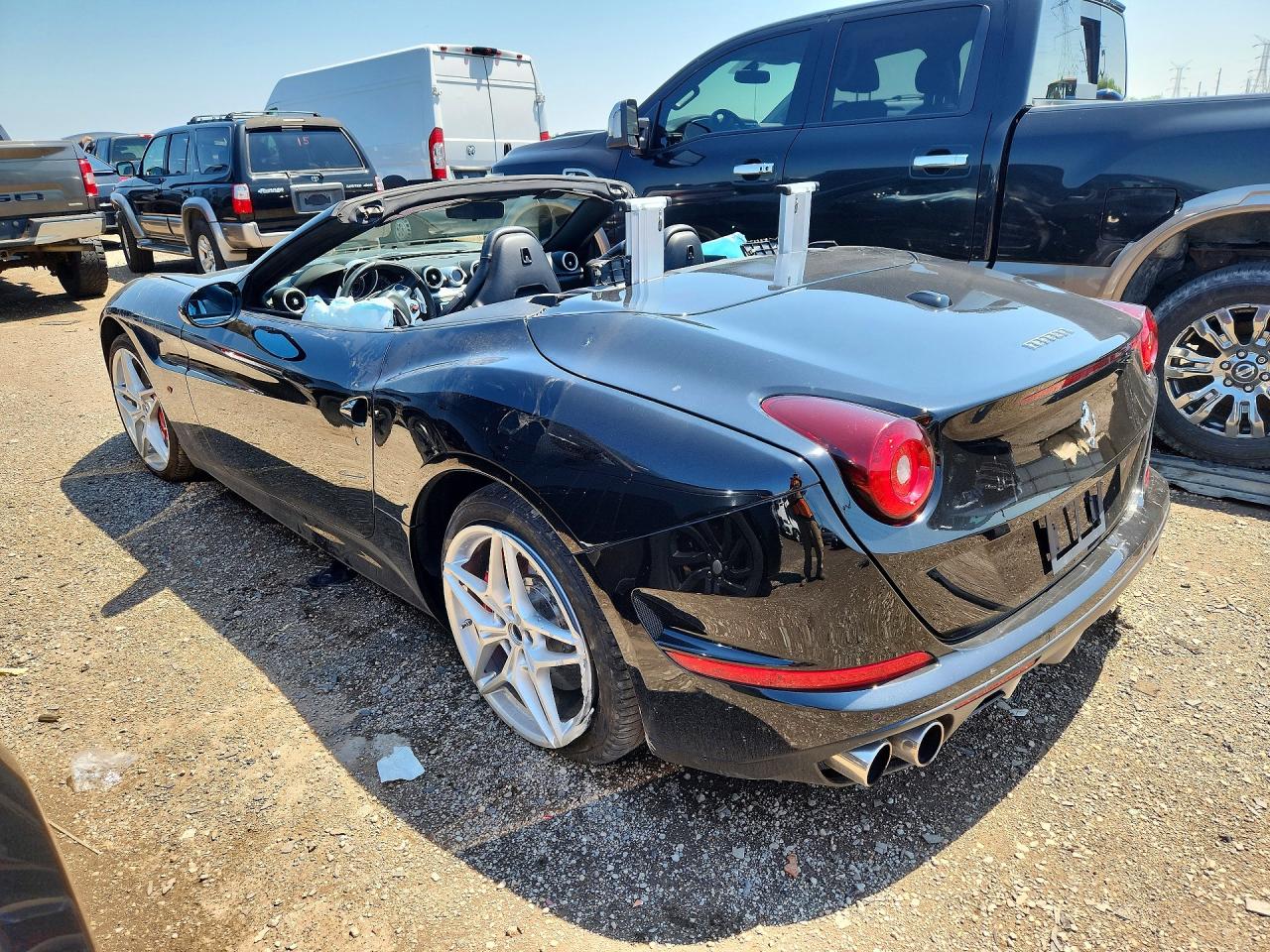 2015 FERRARI CALIFORNIA T — снимка 2