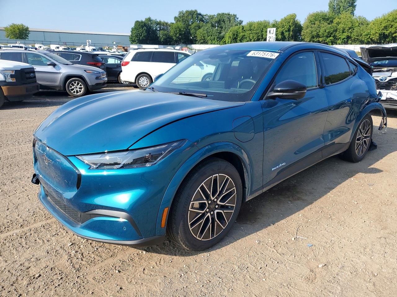 2026 FORD MUSTANG MACH-E PREMIUM