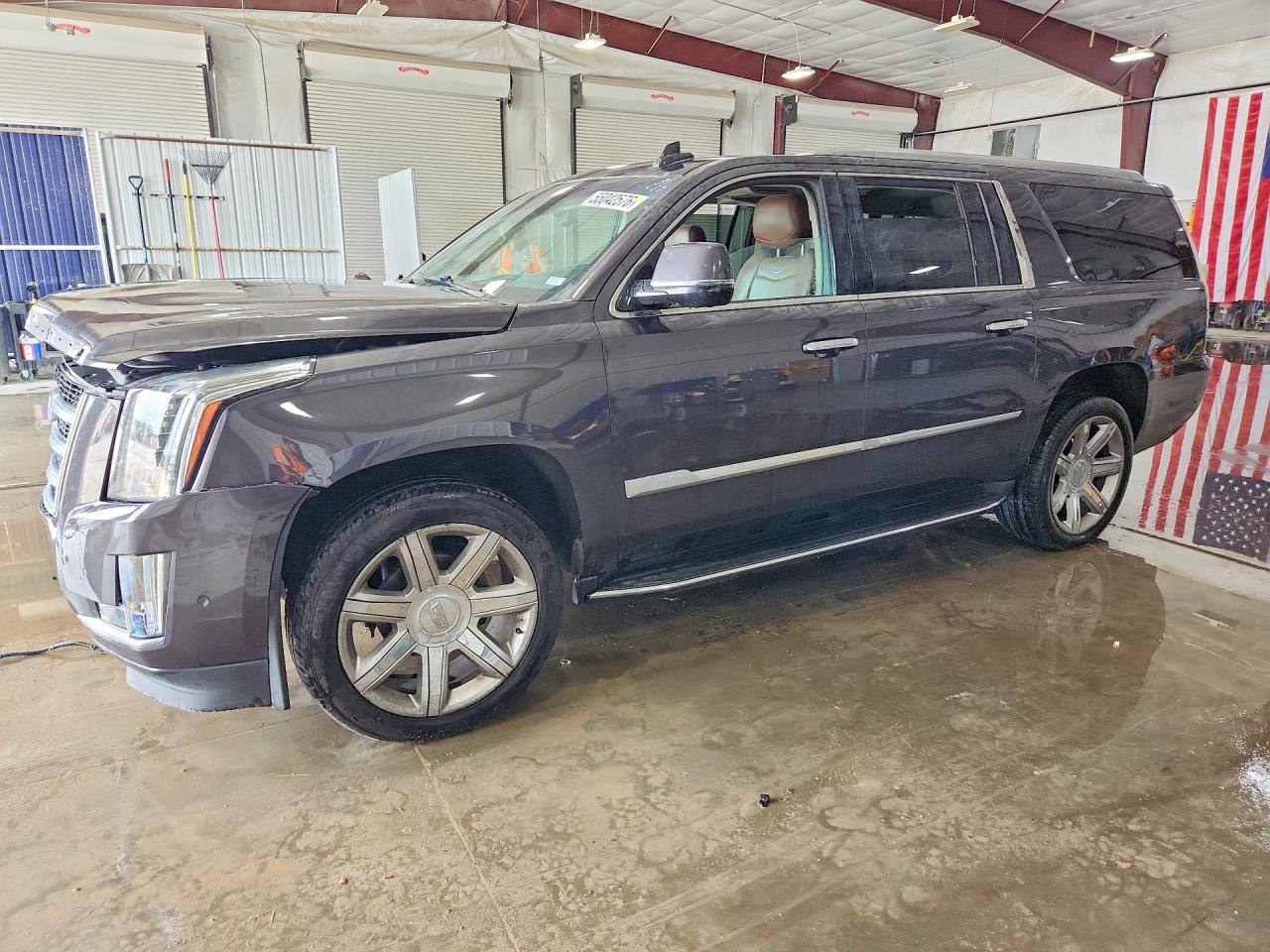 2018 CADILLAC ESCALADE ESV LUXURY