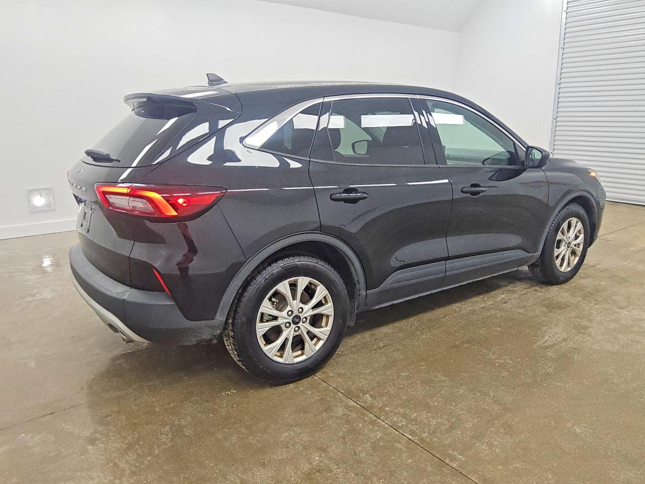 2023 FORD ESCAPE ACTIVE — снимка 3