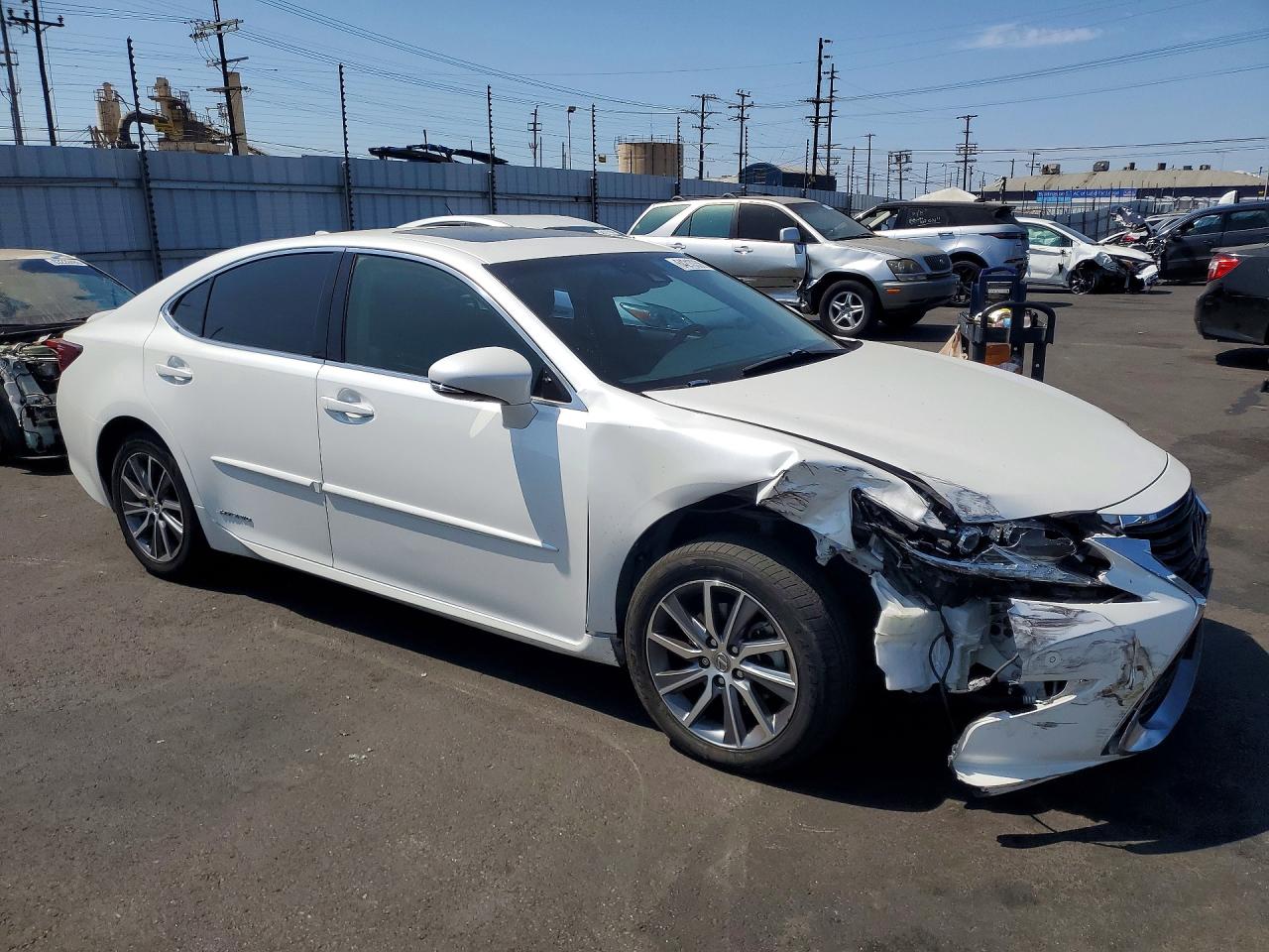 2018 LEXUS ES 300H — снимка 4
