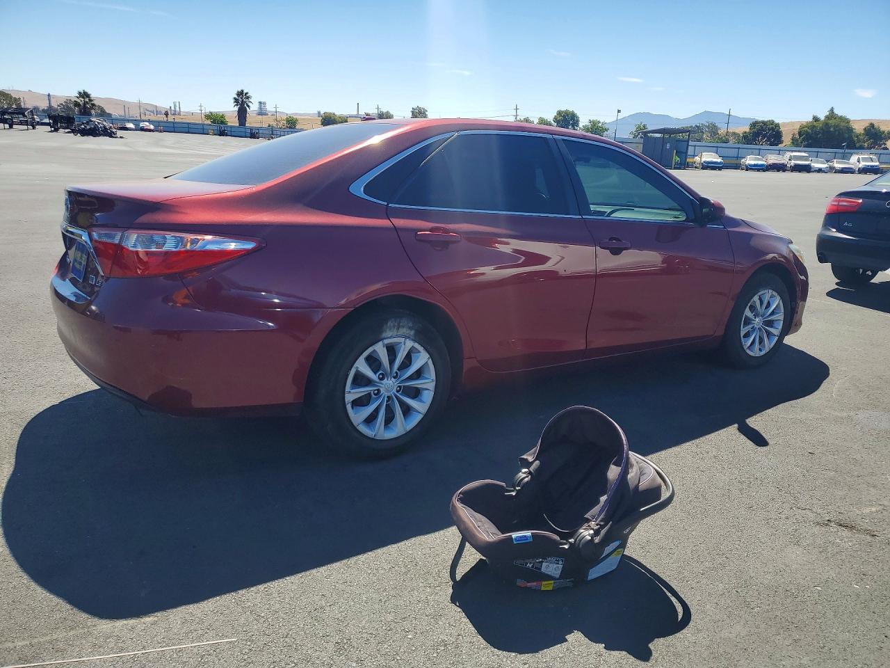 2016 TOYOTA CAMRY HYBRID LE — снимка 3