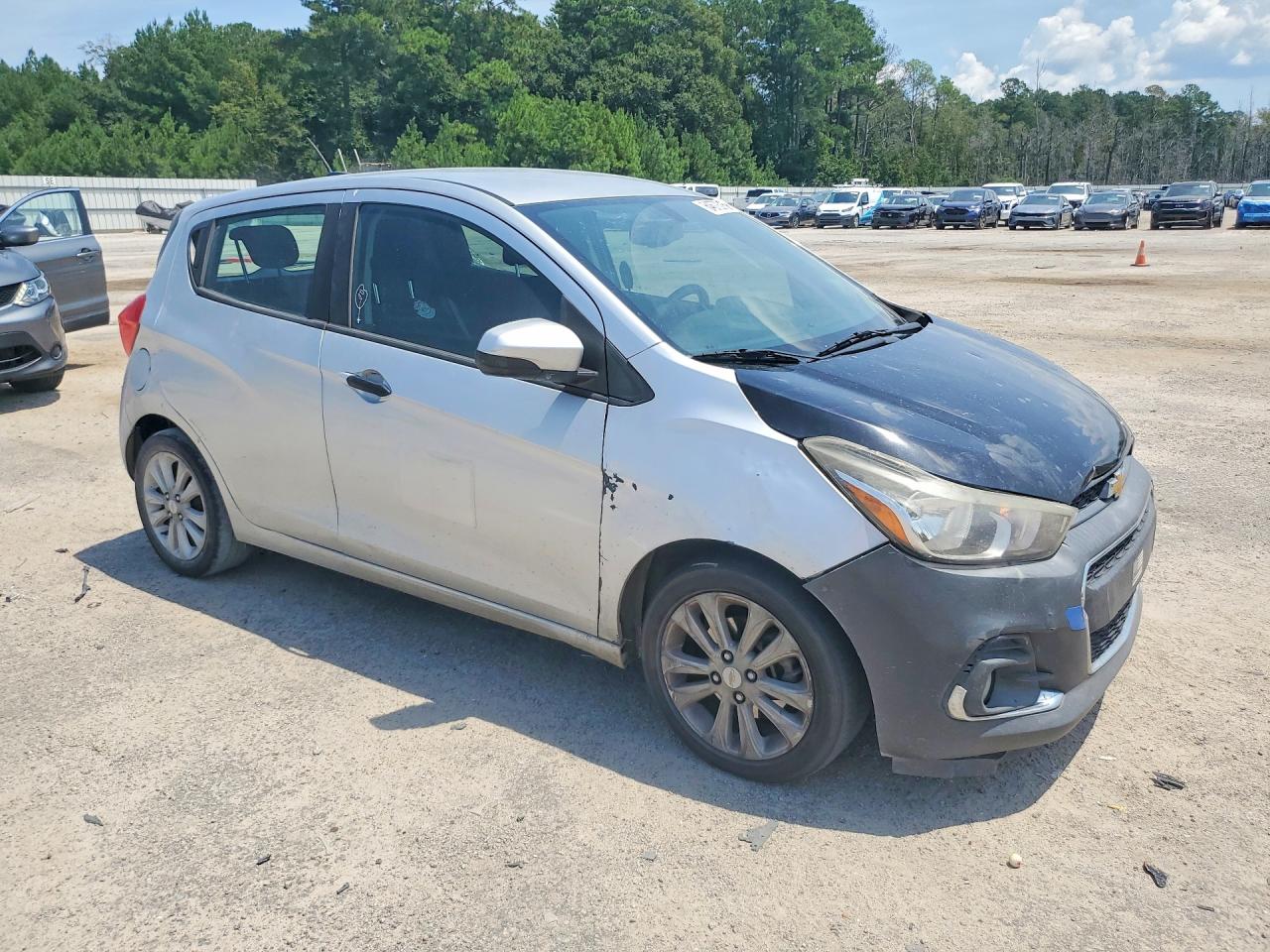 2017 CHEVROLET SPARK 1LT — снимка 4