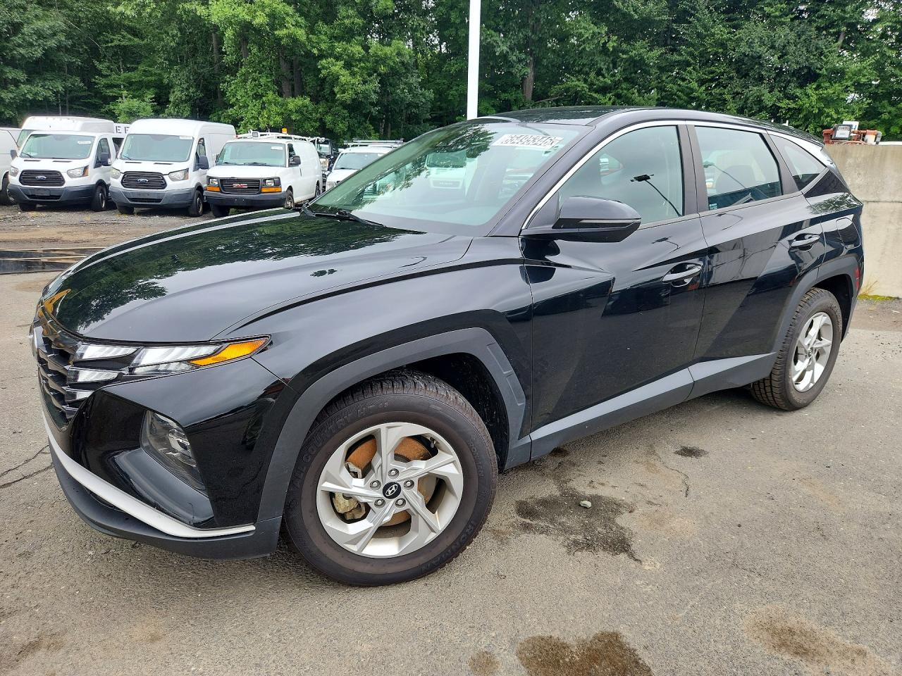 2022 HYUNDAI TUCSON SE