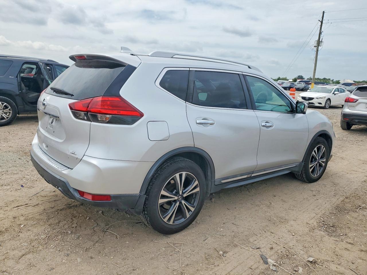 2017 NISSAN ROGUE SL — снимка 3