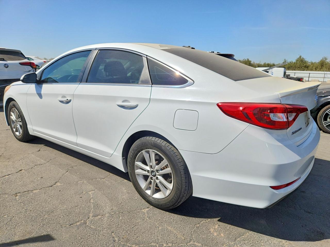 2017 HYUNDAI SONATA SE — снимка 2