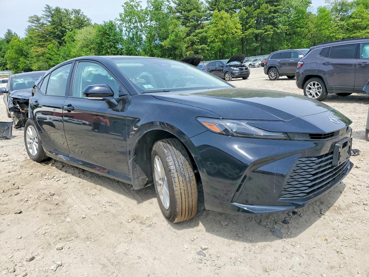 2025 TOYOTA CAMRY LE — снимка 4