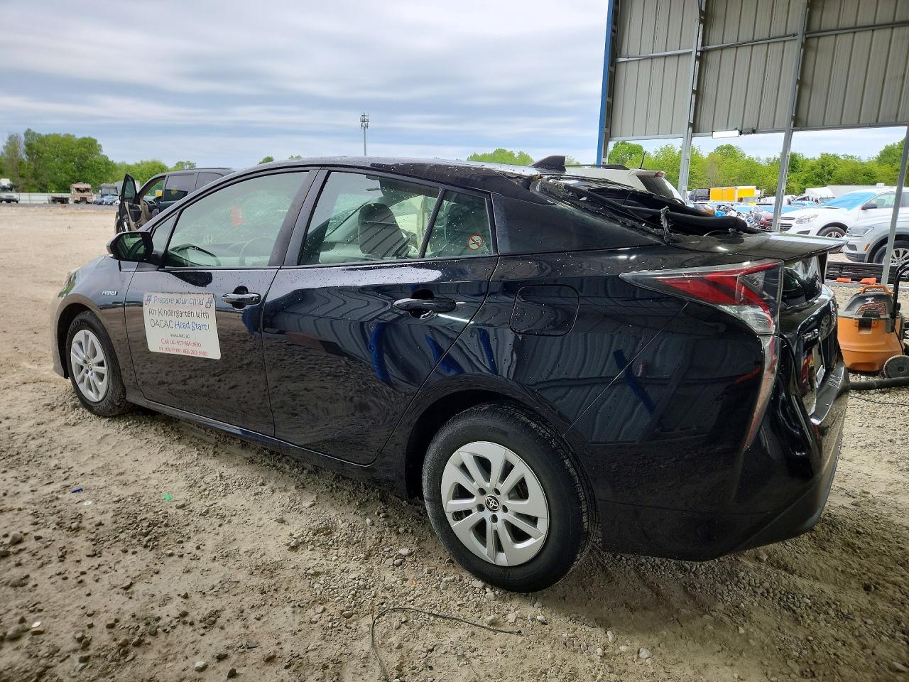 2016 TOYOTA PRIUS TWO — снимка 2