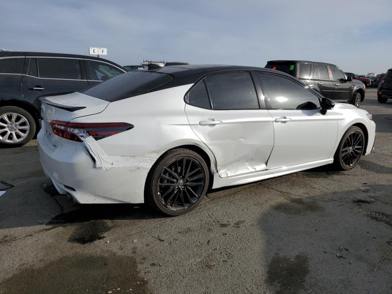 2024 TOYOTA CAMRY XSE — снимка 3