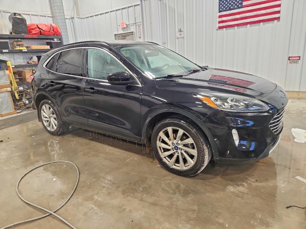 2022 FORD ESCAPE TITANIUM — снимка 4