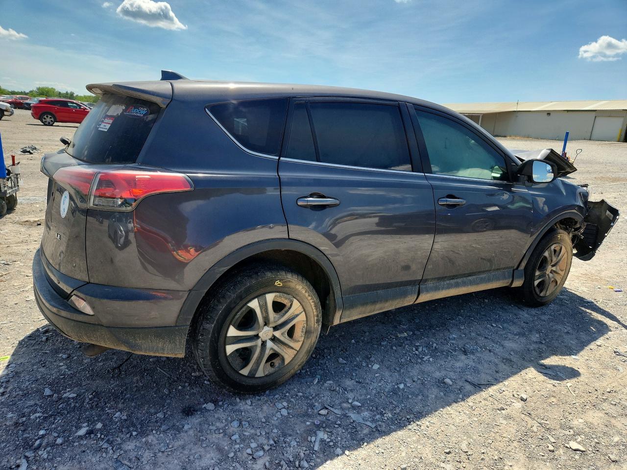 2018 TOYOTA RAV4 LE — снимка 3