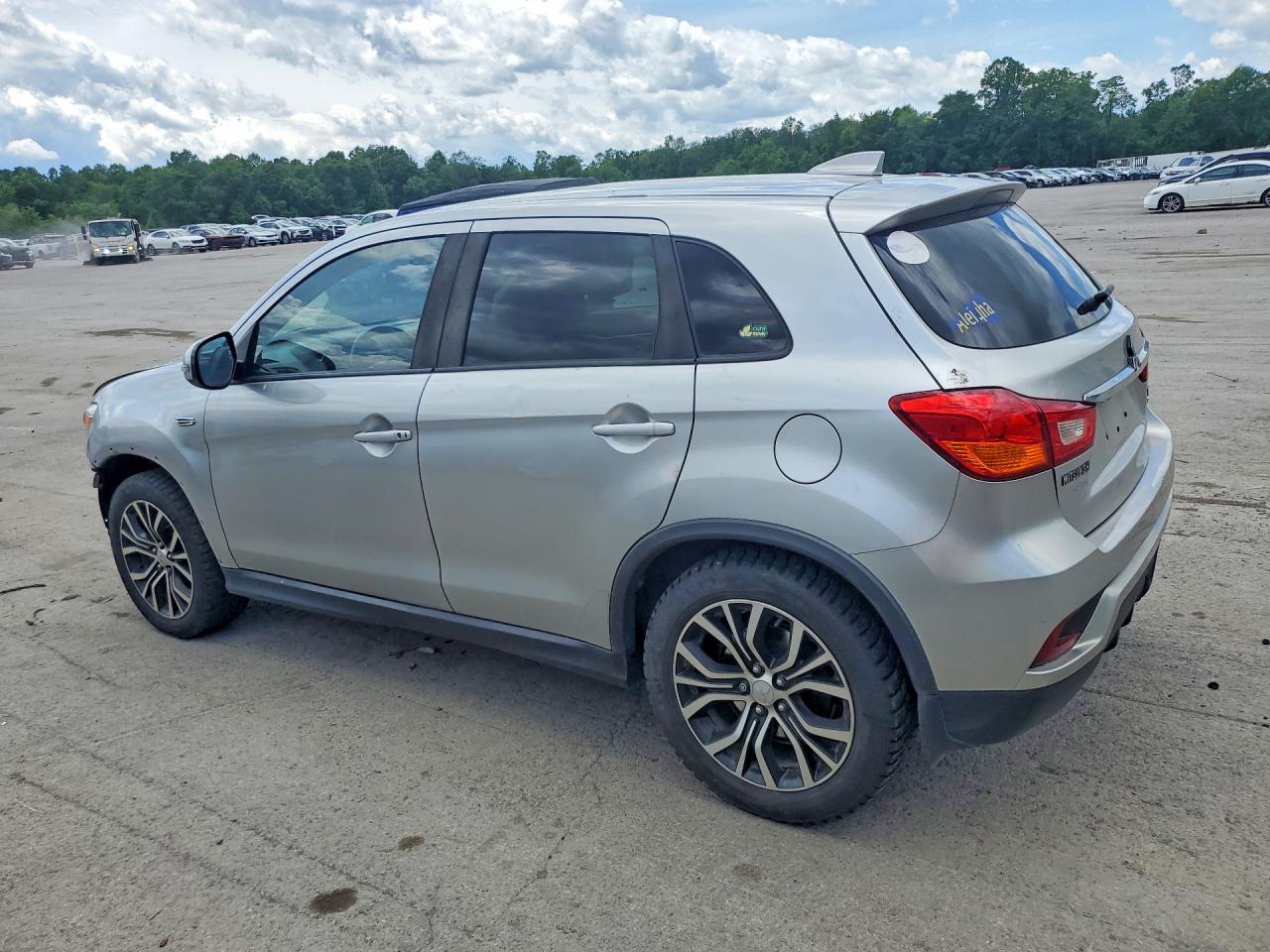 2018 MITSUBISHI OUTLANDER SPORT ES — снимка 2