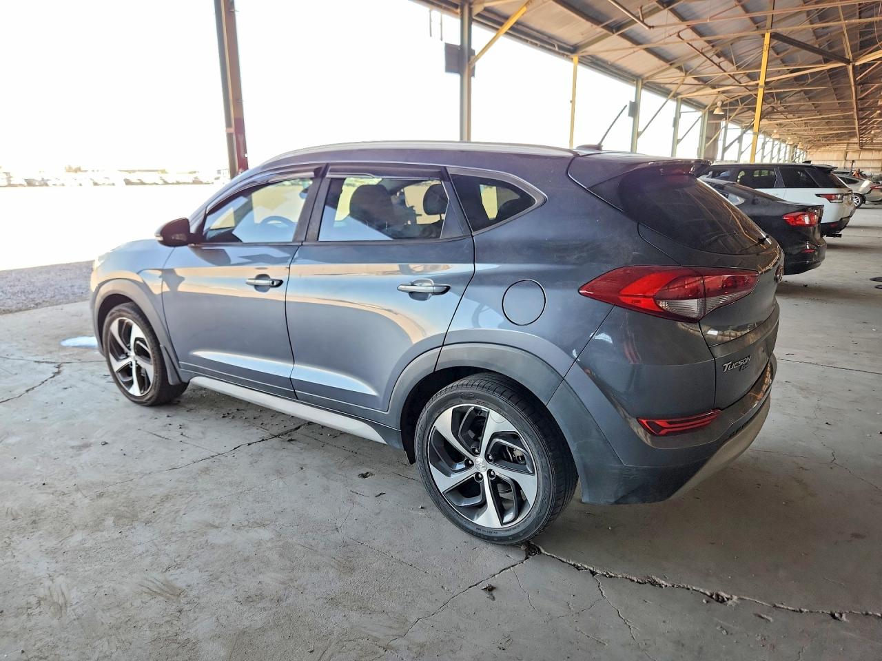 2017 HYUNDAI TUCSON ECO — снимка 2