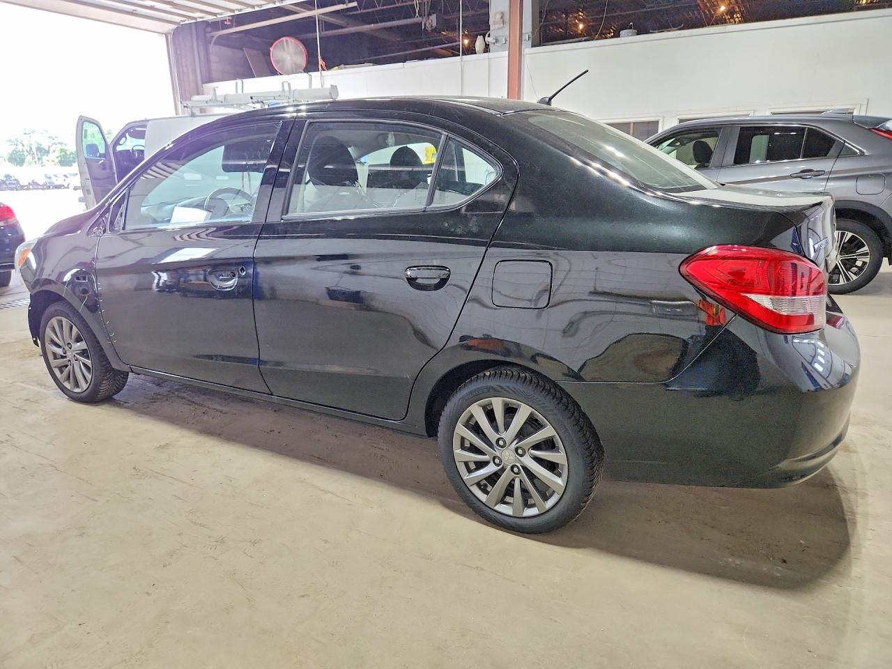 2018 MITSUBISHI MIRAGE G4 ES — снимка 2