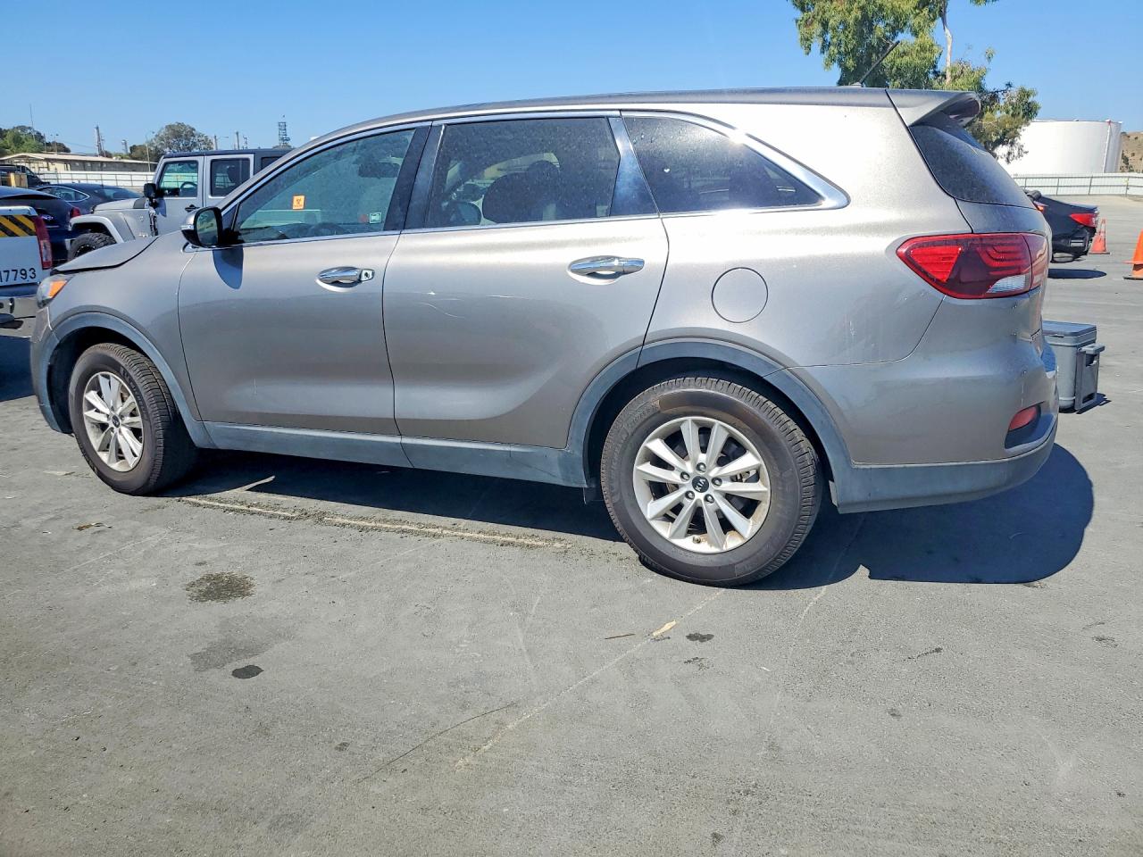 2019 KIA SORENTO LX V6 — снимка 2