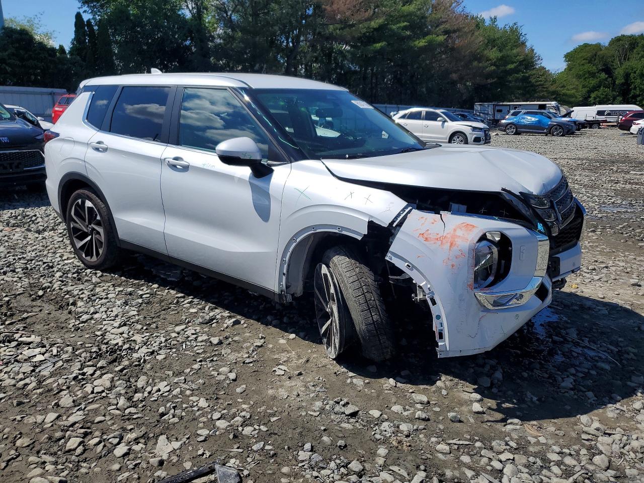 2024 MITSUBISHI OUTLANDER SE — снимка 4