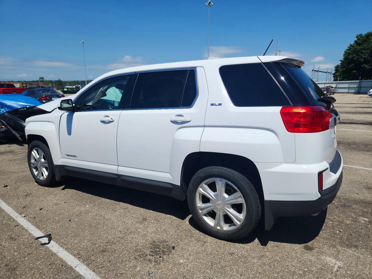 2017 GMC TERRAIN SLE — снимка 2