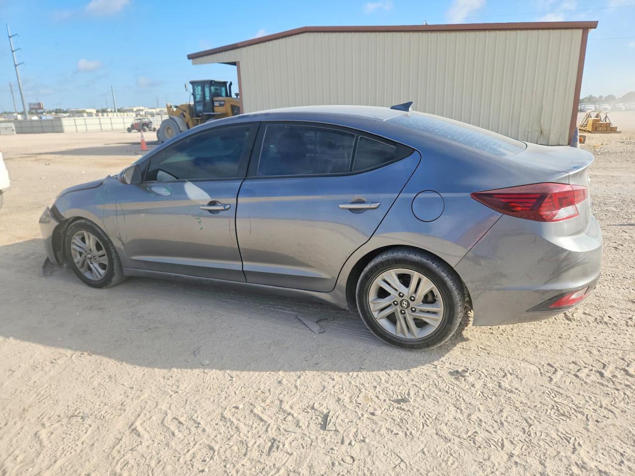 2019 HYUNDAI ELANTRA SEL — снимка 2