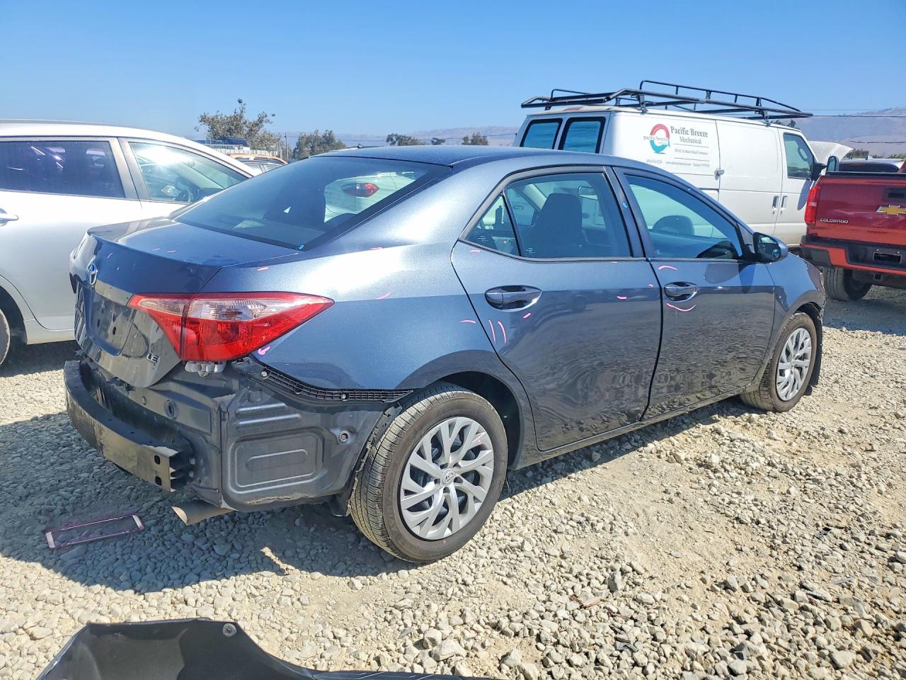 2018 TOYOTA COROLLA LE — снимка 3
