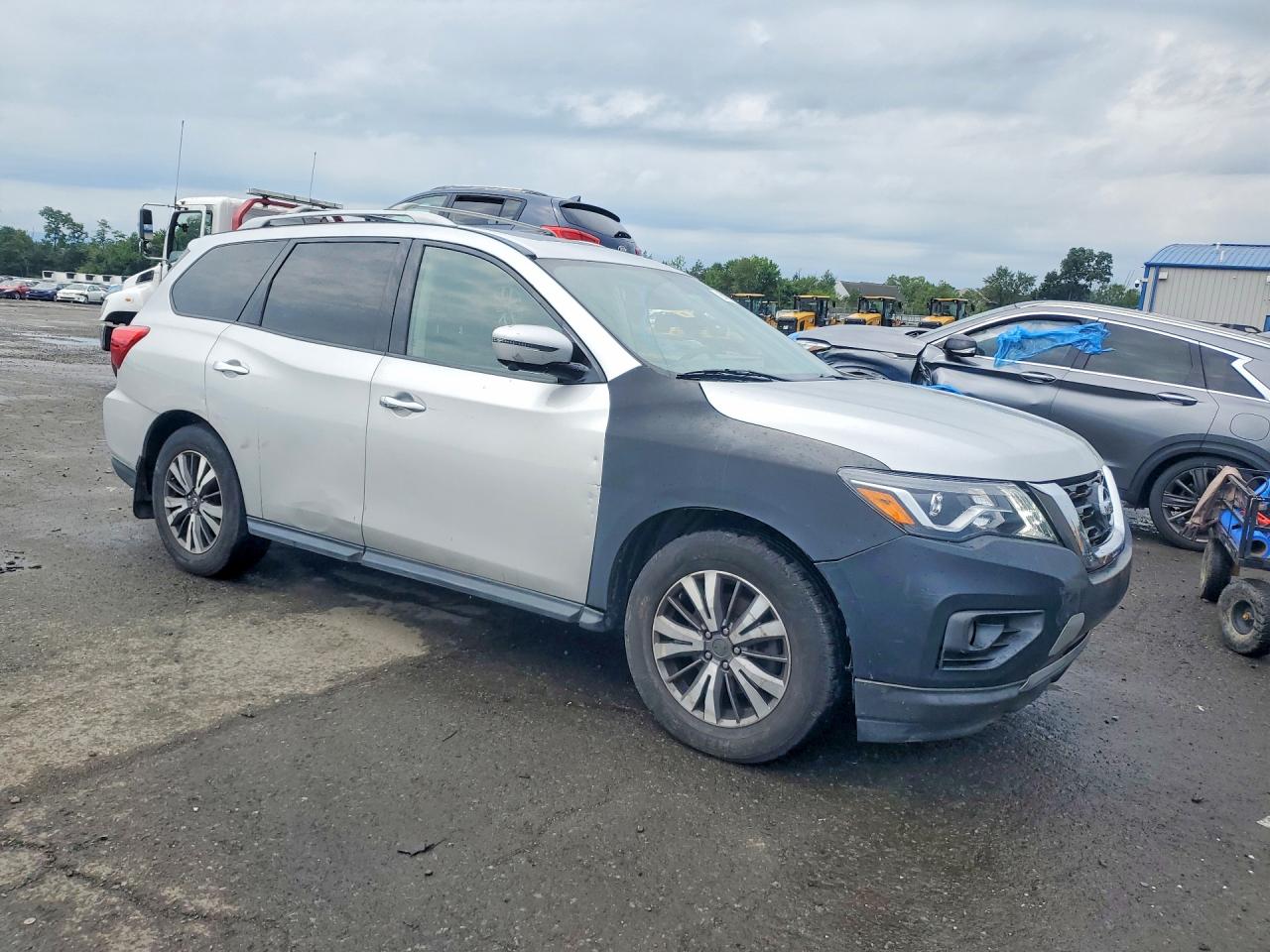 2017 NISSAN PATHFINDER SL — снимка 4