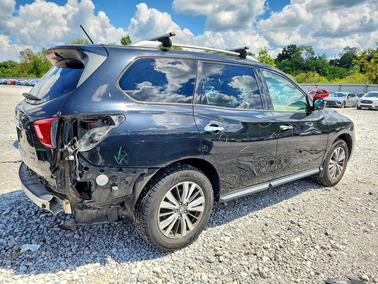 2017 NISSAN PATHFINDER SV — снимка 3