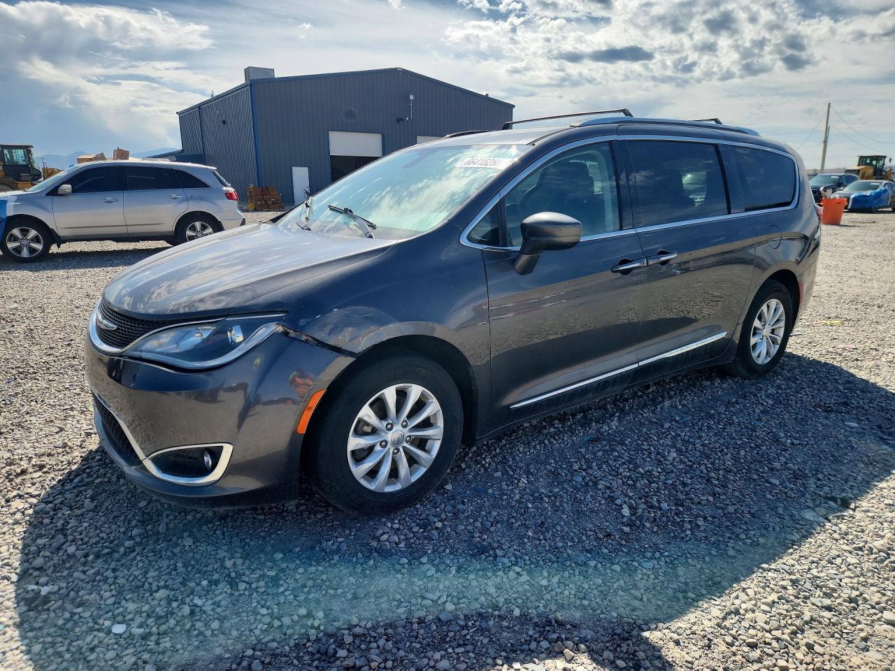 2019 CHRYSLER PACIFICA TOURING L