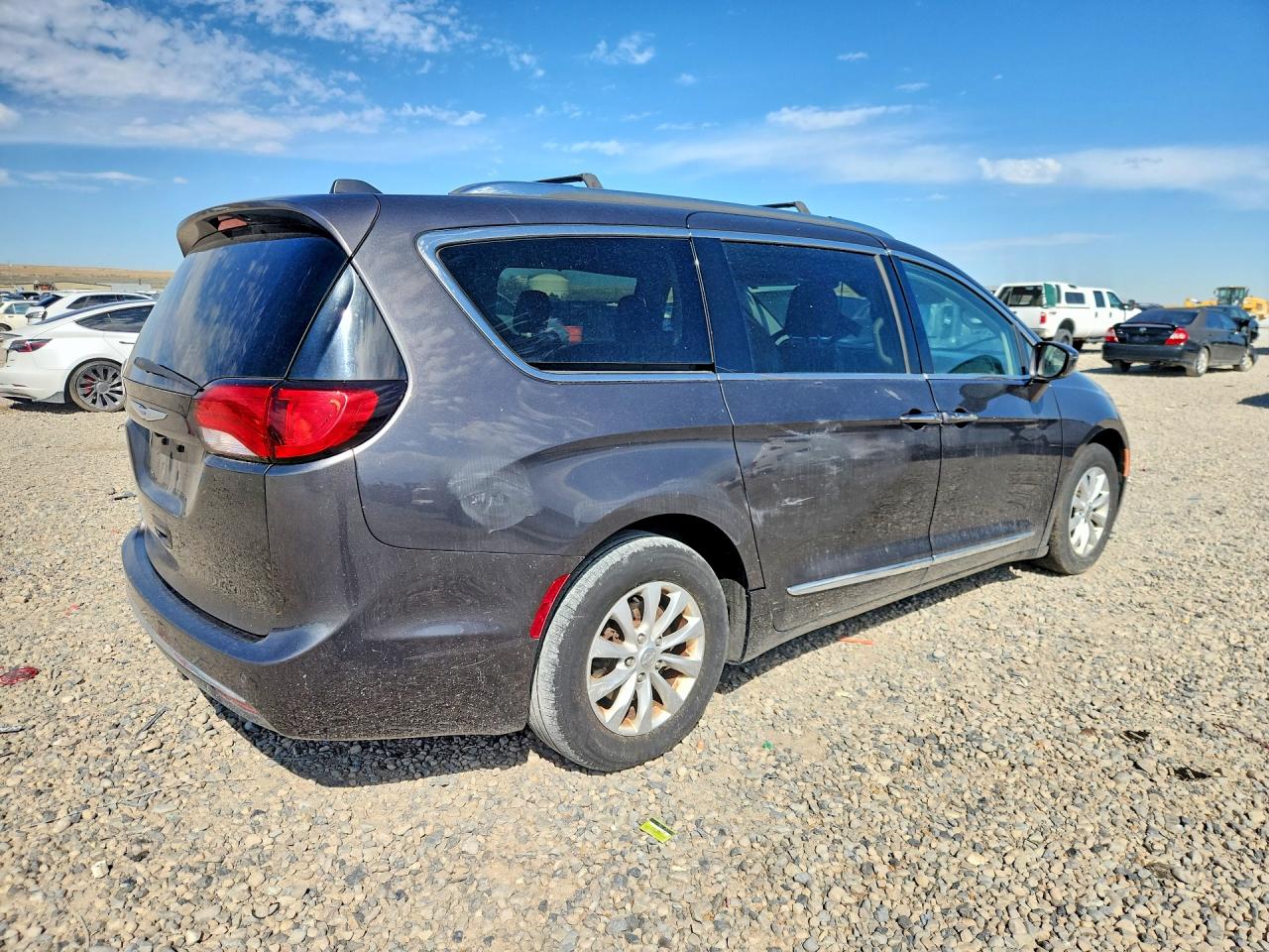 2019 CHRYSLER PACIFICA TOURING L — снимка 3