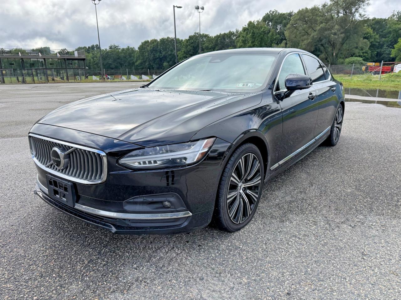 2023 VOLVO S90 PLUS