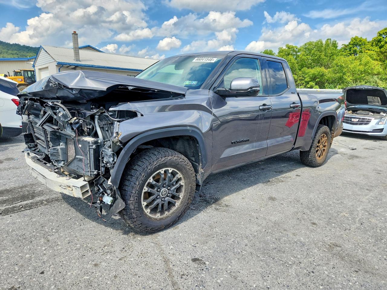 2022 TOYOTA TUNDRA SR5