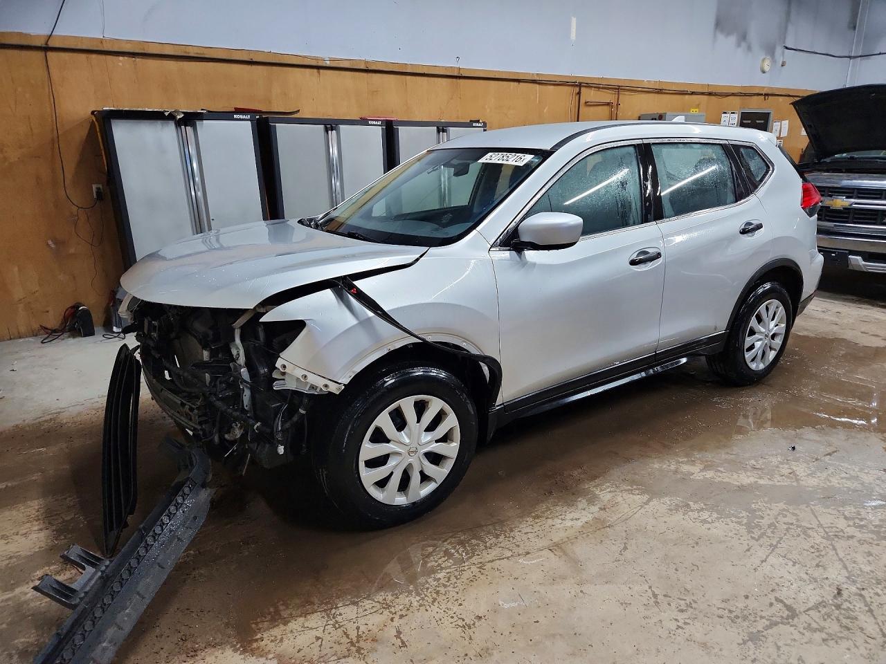 2017 NISSAN ROGUE S