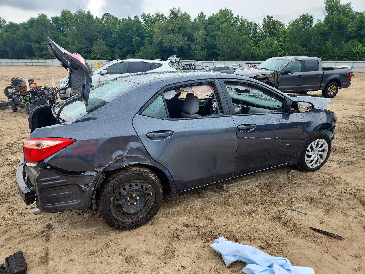 2019 TOYOTA COROLLA LE — снимка 3