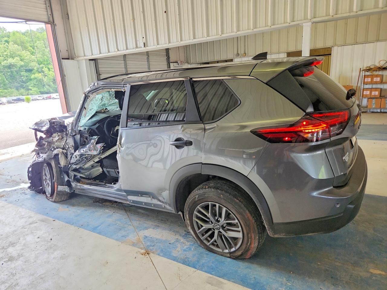 2024 NISSAN ROGUE S — снимка 2
