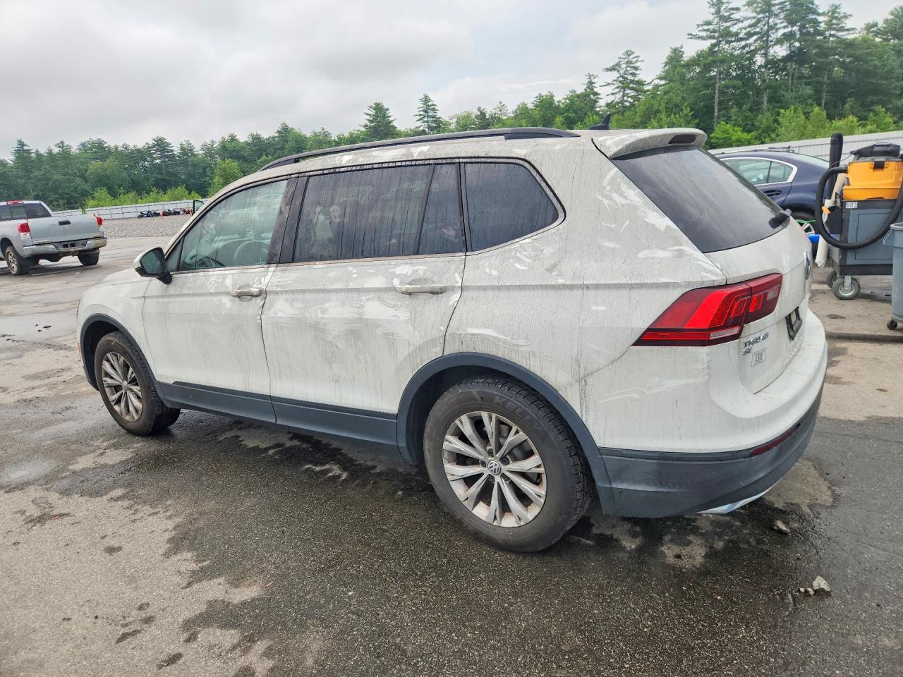 2019 VOLKSWAGEN TIGUAN SE — снимка 2