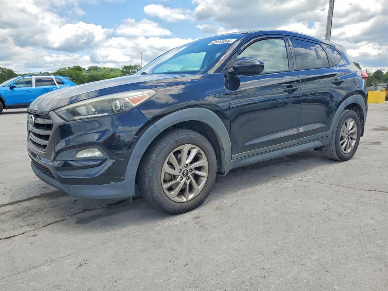 2016 HYUNDAI TUCSON SE