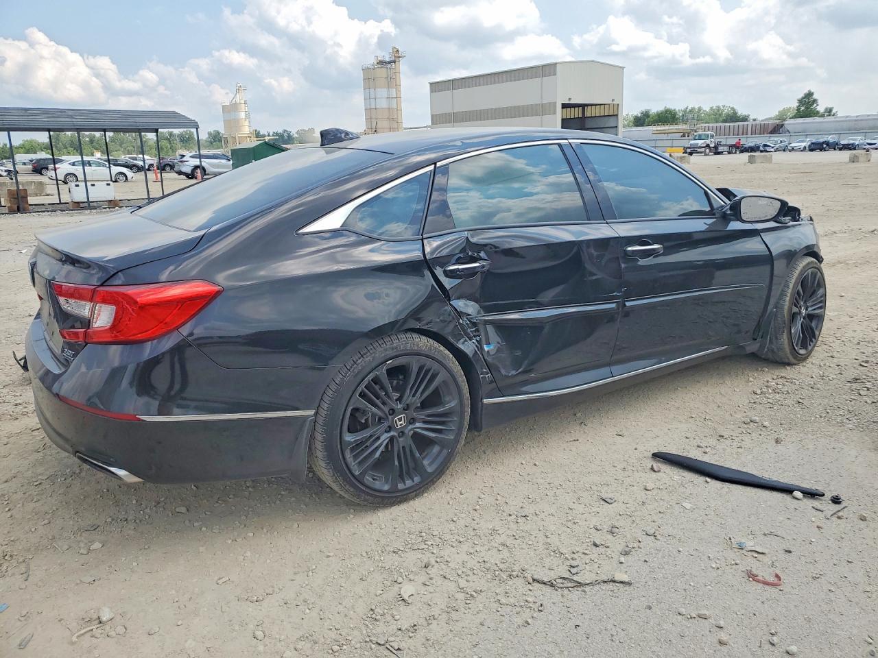2018 HONDA ACCORD TOURING — снимка 3